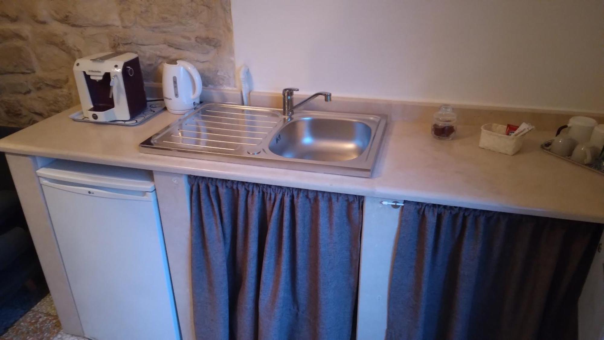 Bed and Breakfast Piazzetta Scolanova Trani Exterior foto